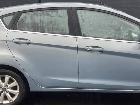 Ford Fiesta 1.25 Zetec Hatchback 5dr Petrol Manual (133 g/km, 81 bhp) - U2271