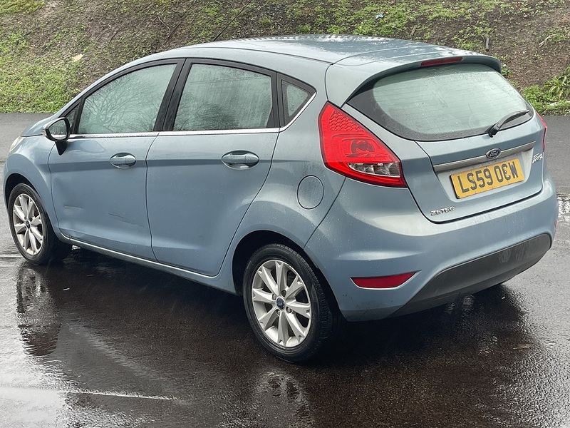 Ford Fiesta 1.25 Zetec Hatchback 5dr Petrol Manual (133 g/km, 81 bhp) - U2271