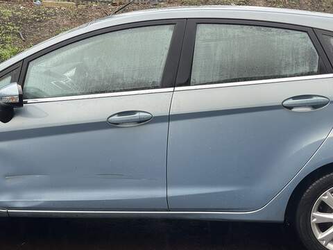 Ford Fiesta 1.25 Zetec Hatchback 5dr Petrol Manual (133 g/km, 81 bhp) - U2271