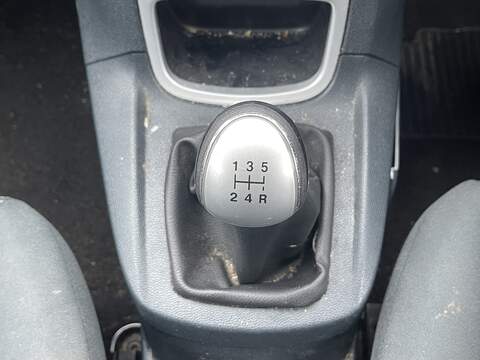 Ford Fiesta 1.25 Zetec Hatchback 5dr Petrol Manual (133 g/km, 81 bhp) - U2271