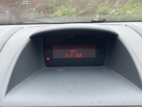 Ford Fiesta 1.25 Zetec Hatchback 5dr Petrol Manual (133 g/km, 81 bhp) - U2271