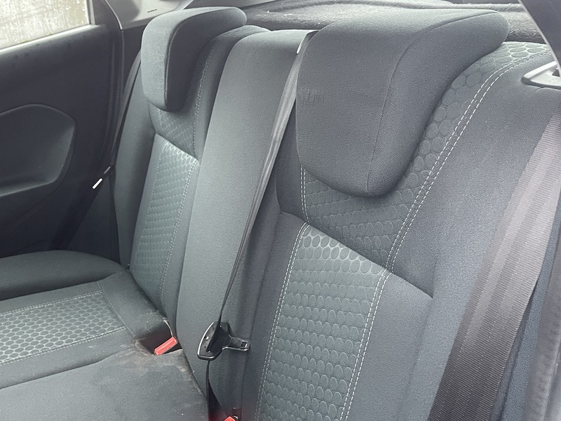 Ford Fiesta 1.25 Zetec Hatchback 5dr Petrol Manual (133 g/km, 81 bhp) - U2271