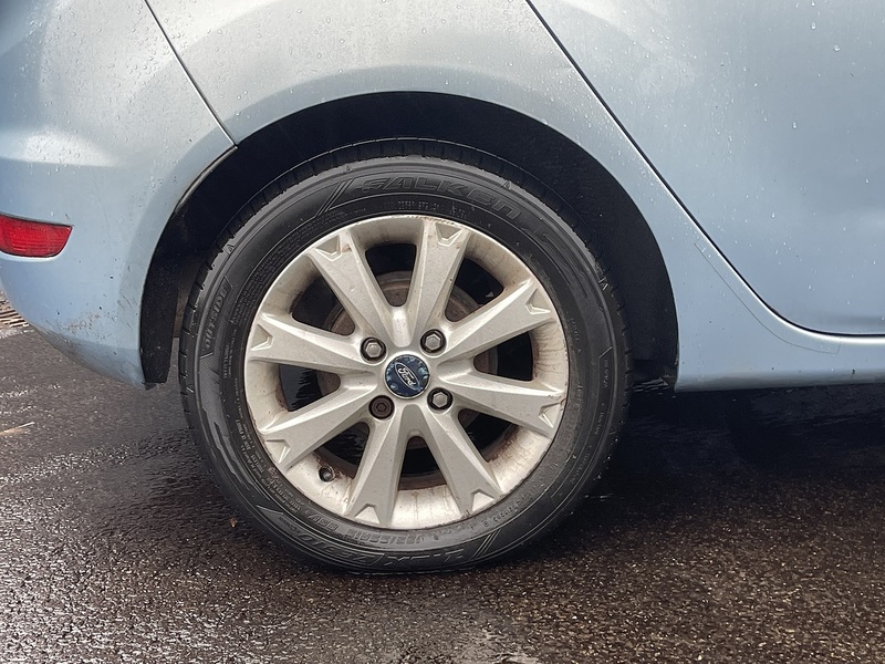 Ford Fiesta 1.25 Zetec Hatchback 5dr Petrol Manual (133 g/km, 81 bhp) - U2271