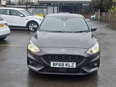 Ford Focus 1.0T EcoBoost ST-Line Hatchback 5dr Petrol Auto Euro 6 (s/s) (125 ps) - U2272