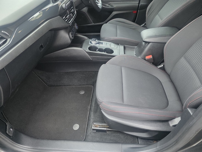 Ford Focus 1.0T EcoBoost ST-Line Hatchback 5dr Petrol Auto Euro 6 (s/s) (125 ps) - U2272