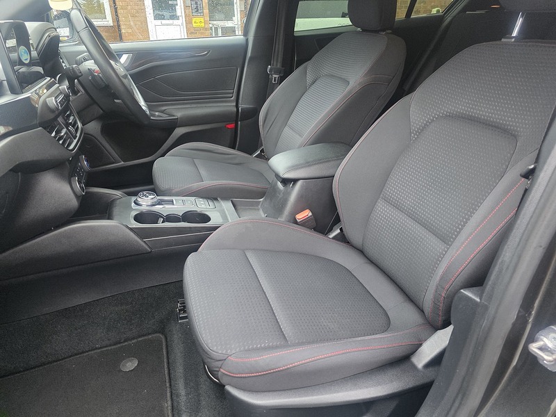 Ford Focus 1.0T EcoBoost ST-Line Hatchback 5dr Petrol Auto Euro 6 (s/s) (125 ps) - U2272