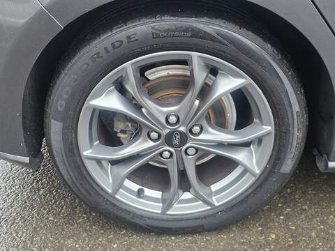 Ford Focus 1.0T EcoBoost ST-Line Hatchback 5dr Petrol Auto Euro 6 (s/s) (125 ps) - U2272