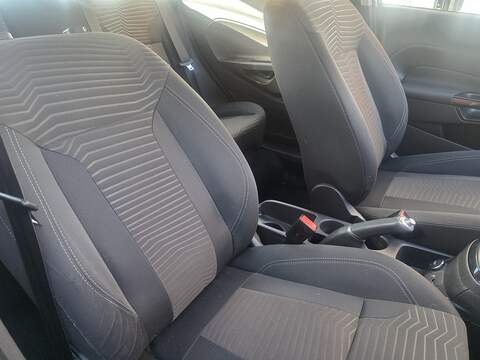 Ford Fiesta 1.0T EcoBoost Zetec Hatchback 5dr Petrol Powershift Euro 6 (100 ps) - U2273