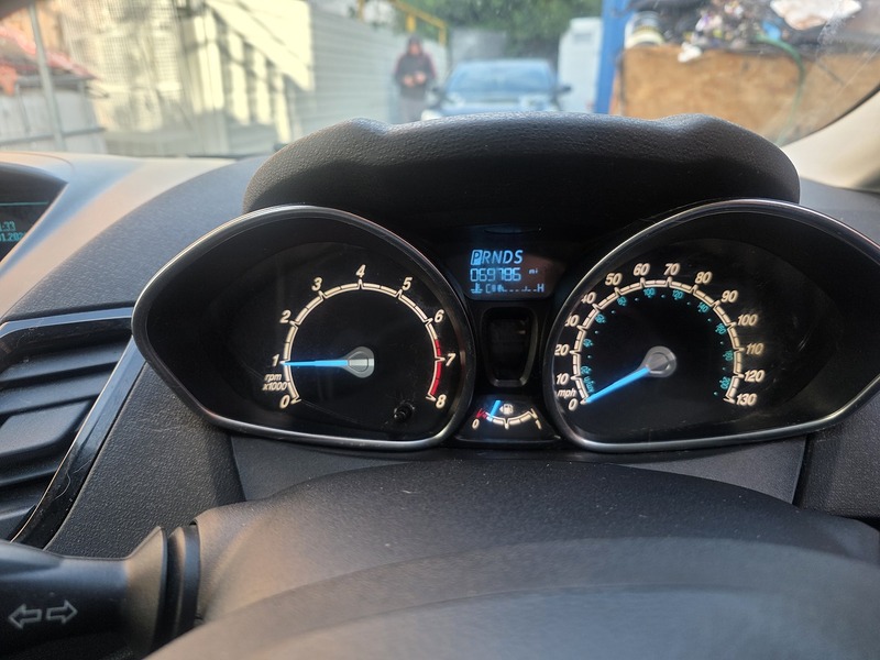 Ford Fiesta 1.0T EcoBoost Zetec Hatchback 5dr Petrol Powershift Euro 6 (100 ps) - U2273