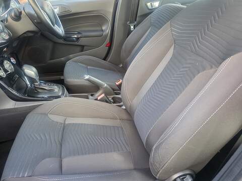 Ford Fiesta 1.0T EcoBoost Zetec Hatchback 5dr Petrol Powershift Euro 6 (100 ps) - U2273