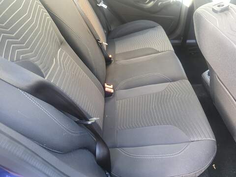 Ford Fiesta 1.0T EcoBoost Zetec Hatchback 5dr Petrol Powershift Euro 6 (100 ps) - U2273