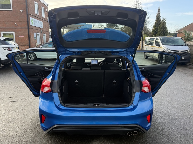 Ford Focus 1.0T EcoBoost ST-Line Hatchback 5dr Petrol Auto Euro 6 (s/s) (125 ps) - U2275