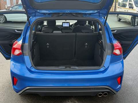 Ford Focus 1.0T EcoBoost ST-Line Hatchback 5dr Petrol Auto Euro 6 (s/s) (125 ps) - U2275