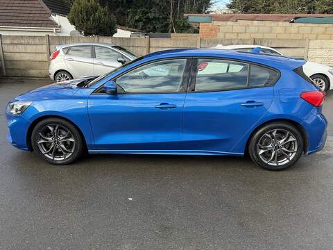 Ford Focus 1.0T EcoBoost ST-Line Hatchback 5dr Petrol Auto Euro 6 (s/s) (125 ps) - U2275