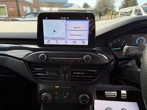 Ford Focus 1.0T EcoBoost ST-Line Hatchback 5dr Petrol Auto Euro 6 (s/s) (125 ps) - U2275
