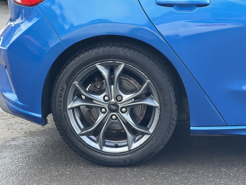 Ford Focus 1.0T EcoBoost ST-Line Hatchback 5dr Petrol Auto Euro 6 (s/s) (125 ps) - U2275