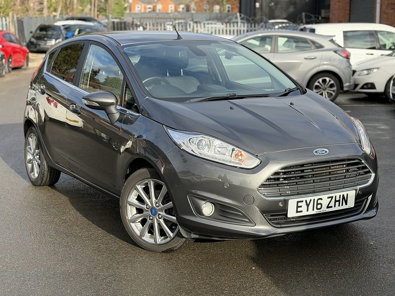Ford Fiesta 1.0T EcoBoost Titanium Hatchback 5dr Petrol Powershift Euro 6 (100 ps) - U2276