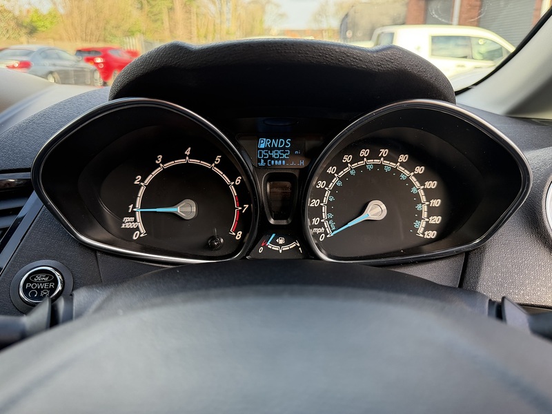 Ford Fiesta 1.0T EcoBoost Titanium Hatchback 5dr Petrol Powershift Euro 6 (100 ps) - U2276