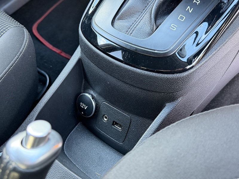 Ford Fiesta 1.0T EcoBoost Titanium Hatchback 5dr Petrol Powershift Euro 6 (100 ps) - U2276