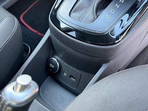 Ford Fiesta 1.0T EcoBoost Titanium Hatchback 5dr Petrol Powershift Euro 6 (100 ps) - U2276