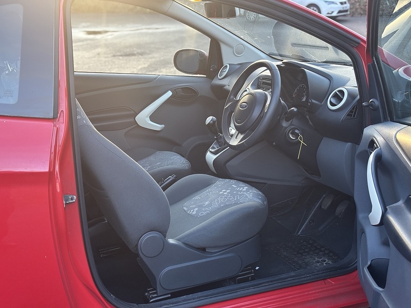 Ford Ka 1.2 Edge Hatchback 3dr Petrol Manual Euro 5 (s/s) (69 ps) - U2277