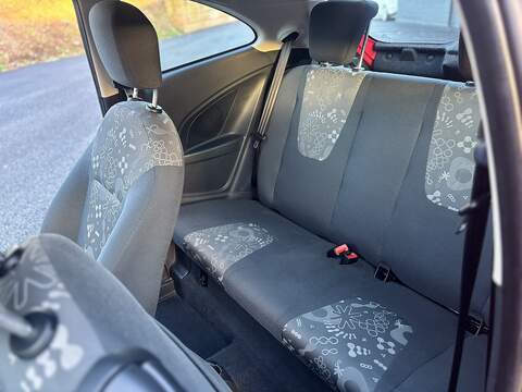 Ford Ka 1.2 Edge Hatchback 3dr Petrol Manual Euro 5 (s/s) (69 ps) - U2277