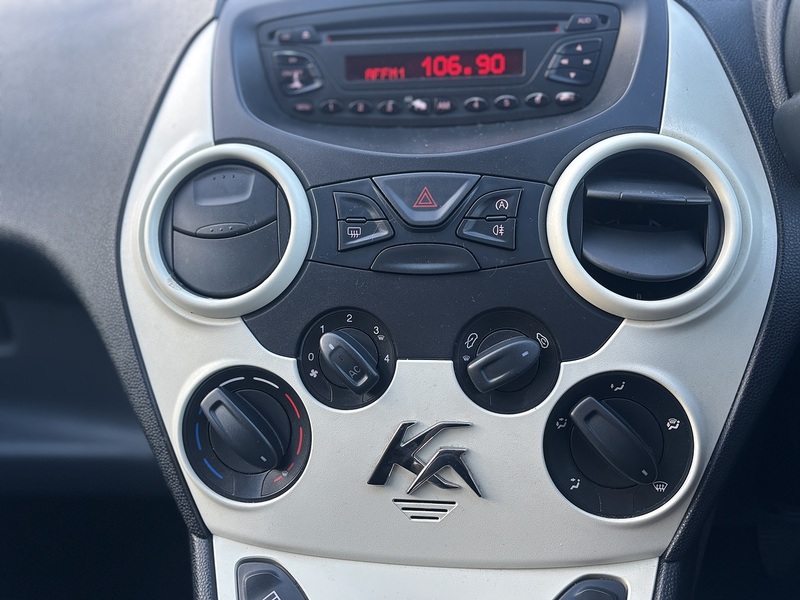 Ford Ka 1.2 Edge Hatchback 3dr Petrol Manual Euro 5 (s/s) (69 ps) - U2277