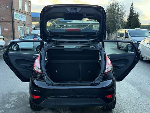 Ford Fiesta 1.0T EcoBoost Zetec Hatchback 5dr Petrol Manual Euro 5 (s/s) (100 ps) - U2279