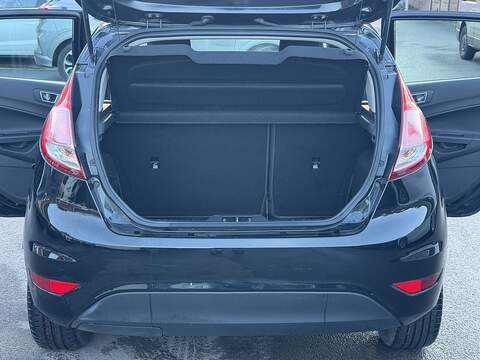 Ford Fiesta 1.0T EcoBoost Zetec Hatchback 5dr Petrol Manual Euro 5 (s/s) (100 ps) - U2279