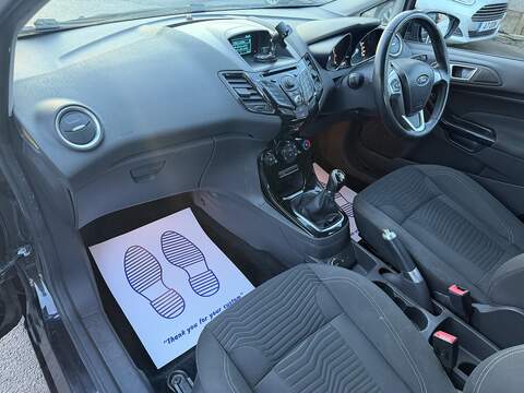 Ford Fiesta 1.0T EcoBoost Zetec Hatchback 5dr Petrol Manual Euro 5 (s/s) (100 ps) - U2279