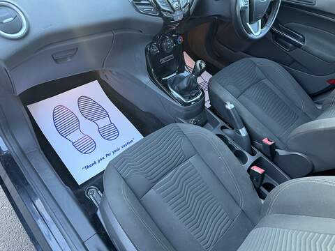 Ford Fiesta 1.0T EcoBoost Zetec Hatchback 5dr Petrol Manual Euro 5 (s/s) (100 ps) - U2279