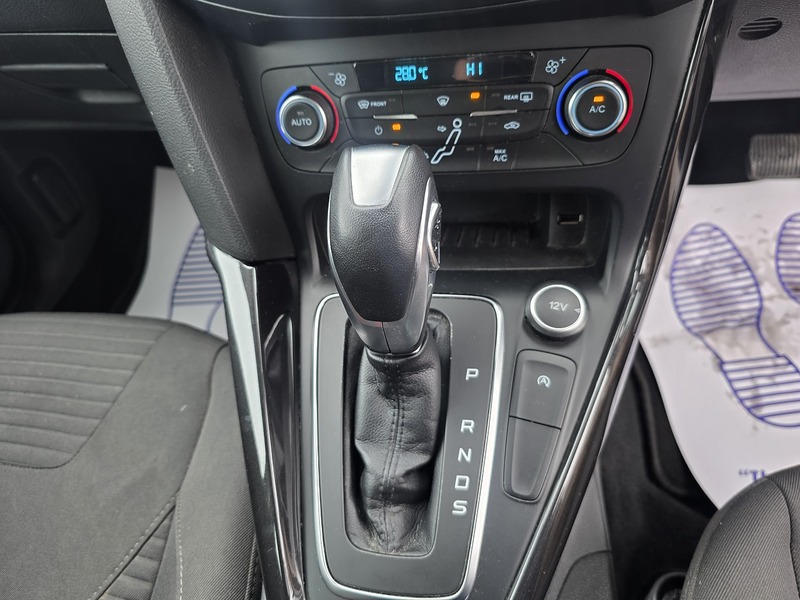 Ford Focus 1.0T EcoBoost Titanium Hatchback 5dr Petrol Auto Euro 6 (s/s) (125 ps) - U2281