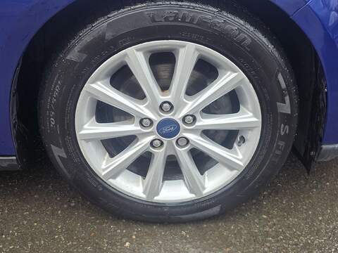 Ford Focus 1.0T EcoBoost Titanium Hatchback 5dr Petrol Auto Euro 6 (s/s) (125 ps) - U2281