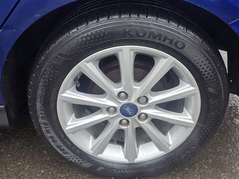 Ford Focus 1.0T EcoBoost Titanium Hatchback 5dr Petrol Auto Euro 6 (s/s) (125 ps) - U2281