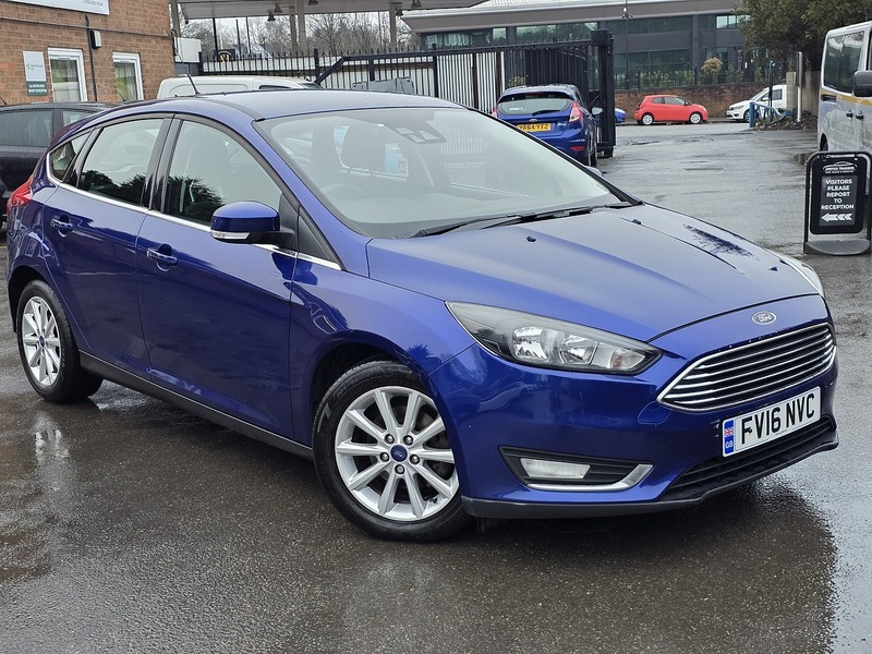 Ford Focus 1.0T EcoBoost Titanium Hatchback 5dr Petrol Auto Euro 6 (s/s) (125 ps) - U2281