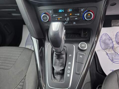 Ford Focus 1.0T EcoBoost Titanium Hatchback 5dr Petrol Auto Euro 6 (s/s) (125 ps) - U2281