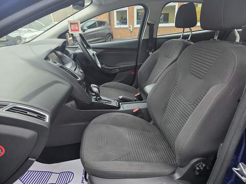Ford Focus 1.0T EcoBoost Titanium Hatchback 5dr Petrol Auto Euro 6 (s/s) (125 ps) - U2281