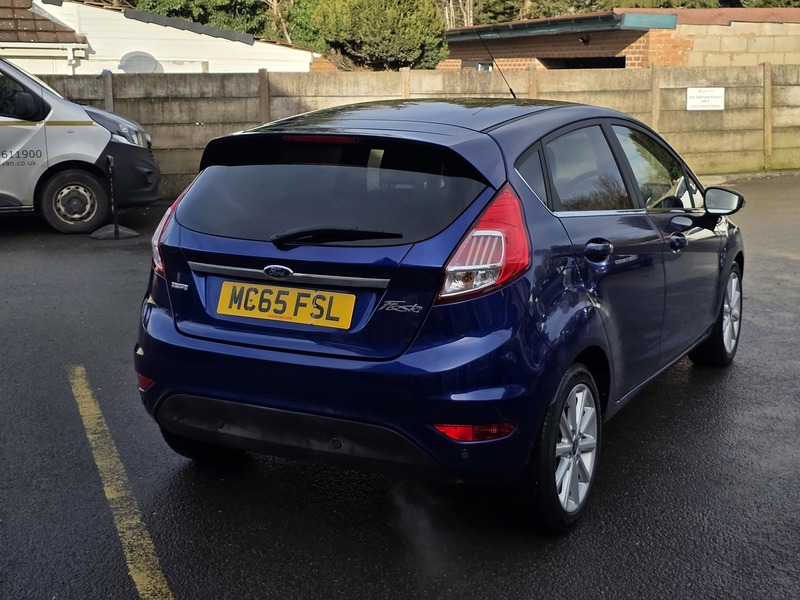Ford Fiesta 1.0T EcoBoost Titanium Hatchback 5dr Petrol Powershift Euro 6 (100 ps) - U2291
