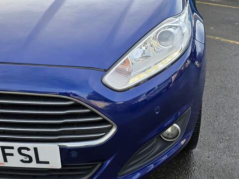 Ford Fiesta 1.0T EcoBoost Titanium Hatchback 5dr Petrol Powershift Euro 6 (100 ps) - U2291