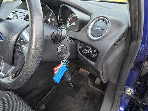 Ford Fiesta 1.0T EcoBoost Titanium Hatchback 5dr Petrol Powershift Euro 6 (100 ps) - U2291