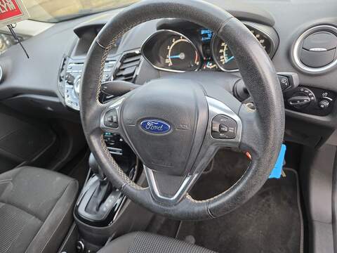 Ford Fiesta 1.0T EcoBoost Titanium Hatchback 5dr Petrol Powershift Euro 6 (100 ps) - U2291