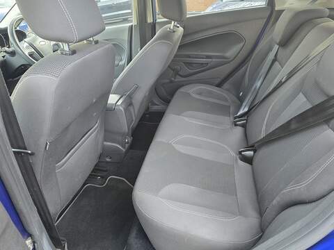 Ford Fiesta 1.0T EcoBoost Titanium Hatchback 5dr Petrol Powershift Euro 6 (100 ps) - U2291