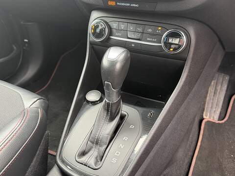 Ford Fiesta 1.0T EcoBoost GPF ST-Line X Hatchback 5dr Petrol Auto Euro 6 (s/s) (100 ps) - U2292