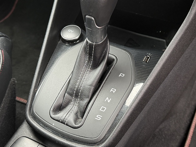 Ford Fiesta 1.0T EcoBoost GPF ST-Line X Hatchback 5dr Petrol Auto Euro 6 (s/s) (100 ps) - U2292