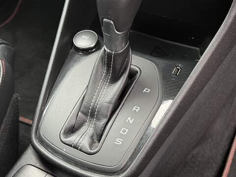 Ford Fiesta 1.0T EcoBoost GPF ST-Line X Hatchback 5dr Petrol Auto Euro 6 (s/s) (100 ps) - U2292