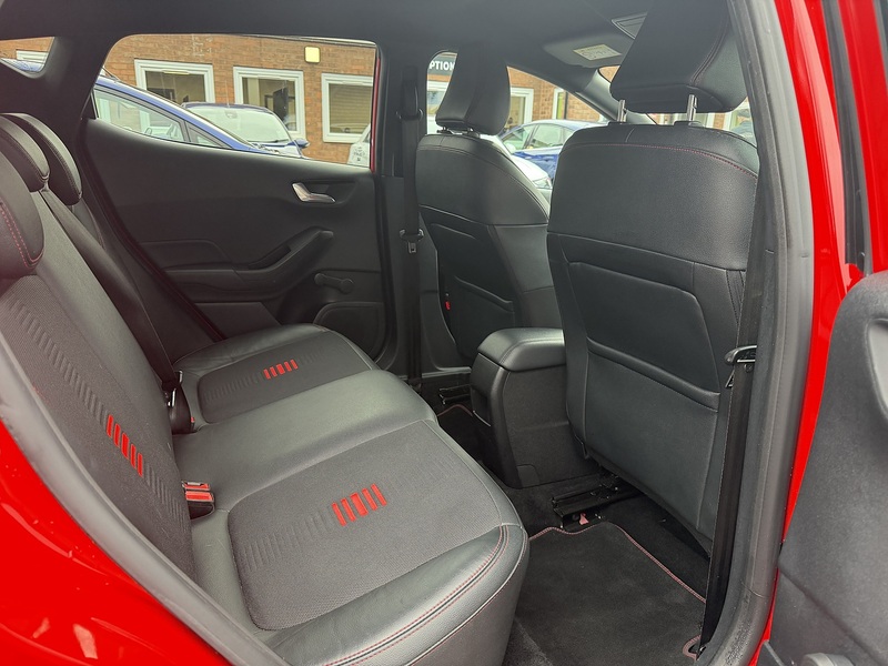 Ford Fiesta 1.0T EcoBoost GPF ST-Line X Hatchback 5dr Petrol Auto Euro 6 (s/s) (100 ps) - U2292