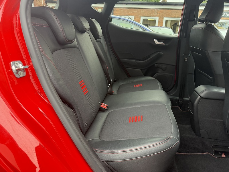 Ford Fiesta 1.0T EcoBoost GPF ST-Line X Hatchback 5dr Petrol Auto Euro 6 (s/s) (100 ps) - U2292