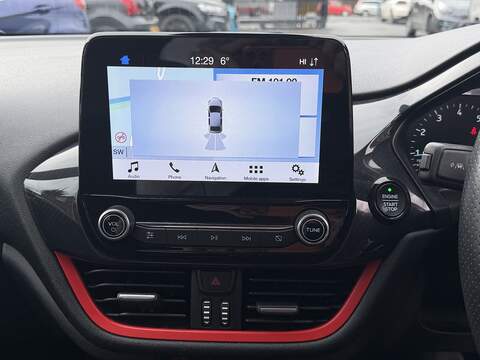 Ford Fiesta 1.0T EcoBoost GPF ST-Line X Hatchback 5dr Petrol Auto Euro 6 (s/s) (100 ps) - U2292