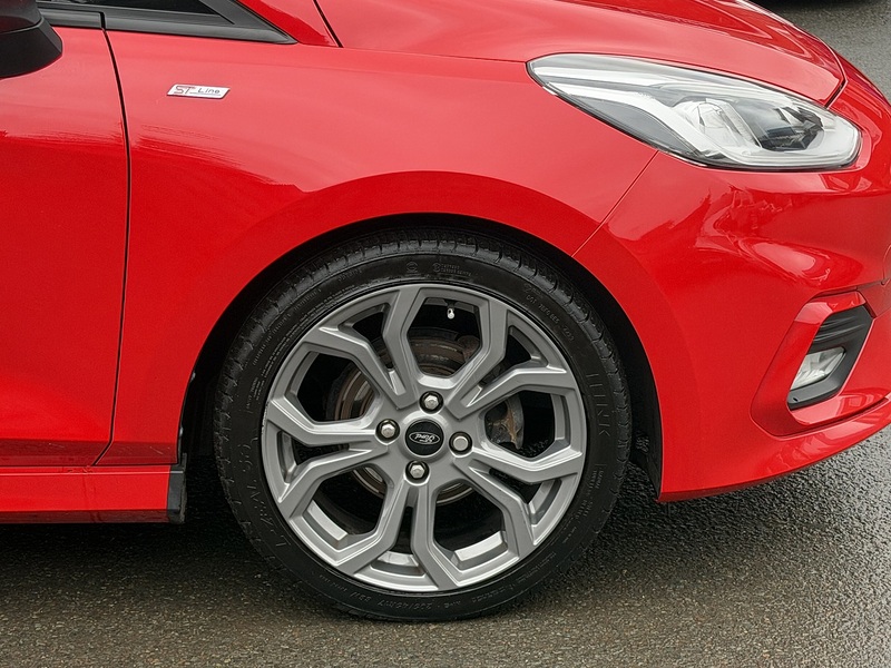 Ford Fiesta 1.0T EcoBoost GPF ST-Line X Hatchback 5dr Petrol Auto Euro 6 (s/s) (100 ps) - U2292