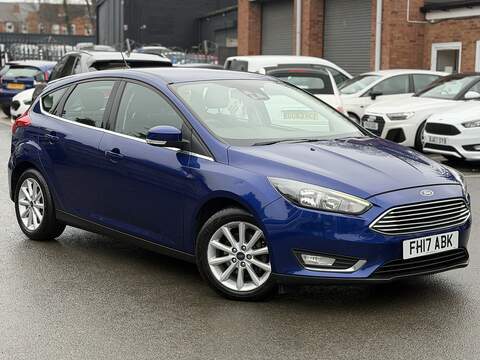 Ford Focus 1.0T EcoBoost ST-Line Hatchback 5dr Petrol Auto Euro 6 (s/s) (125 ps)